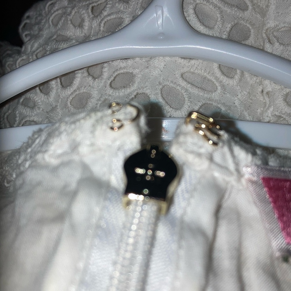 SOLD. Kate Spade sz2 Lace Peplum Top - White - Picture 7 of 8